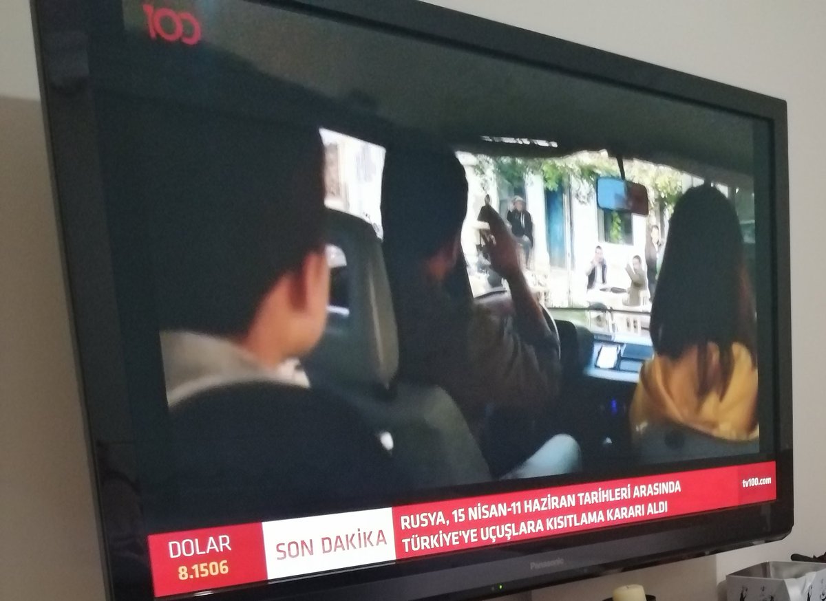 Allah razı olsun ne diyelim. Bizi Rusya daha çok düşündü.
Adamların maske mesafe görgü üçlüsüyle ilişiği yoktu çünkü 😒