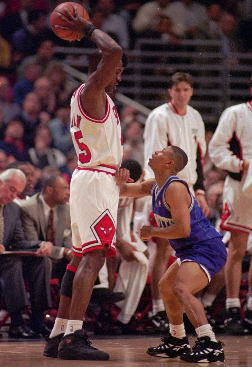 JustFlip's tweet photo. #mjmondays https://t.co/DATsSZZBzn