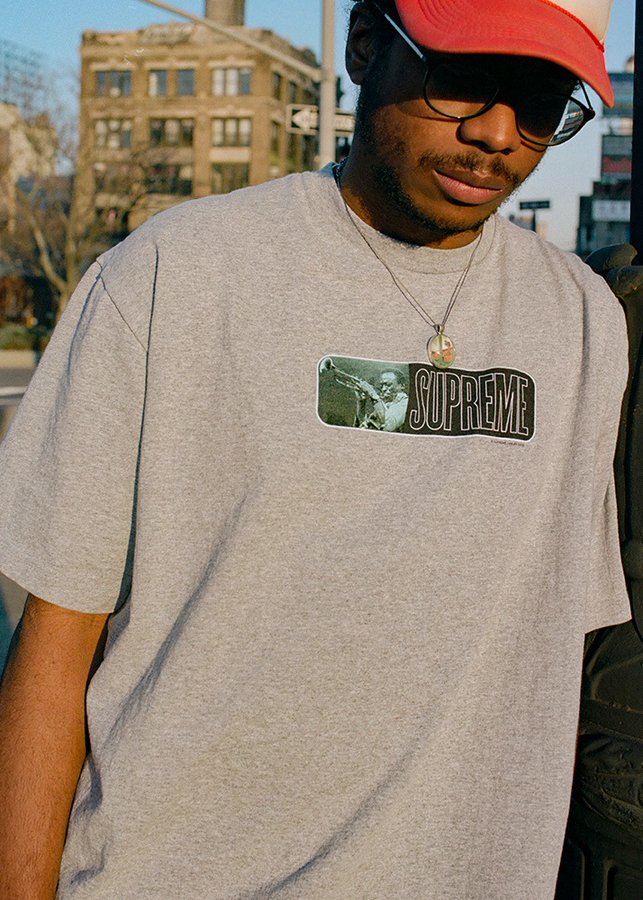 Supreme Bot tweet media