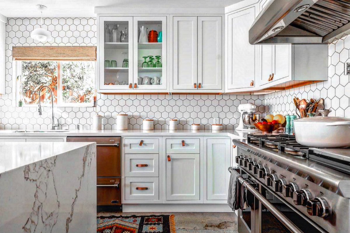 erapollyRE's tweet photo. The backsplash in your kitchen is a great space to express your style! #diy #kitchendesign #homedesign #homeimprovement. 805.938.7474
https://t.co/JzEVYt9bNr. #santamariarealestate #orcuttrealestate #teamepre✨🏡✨ #homeowners #homebuyers https://t.co/AhR2WD64Bf