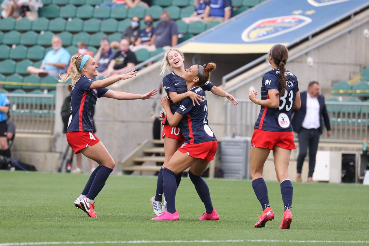 AudiField's tweet image. MATCHWEEK AT AUDI FIELD‼️

4/15 @ 7PM - @WashSpirit vs. Racing Louisville 
4/17 @ 8PM - @dcunited vs. NYCFC