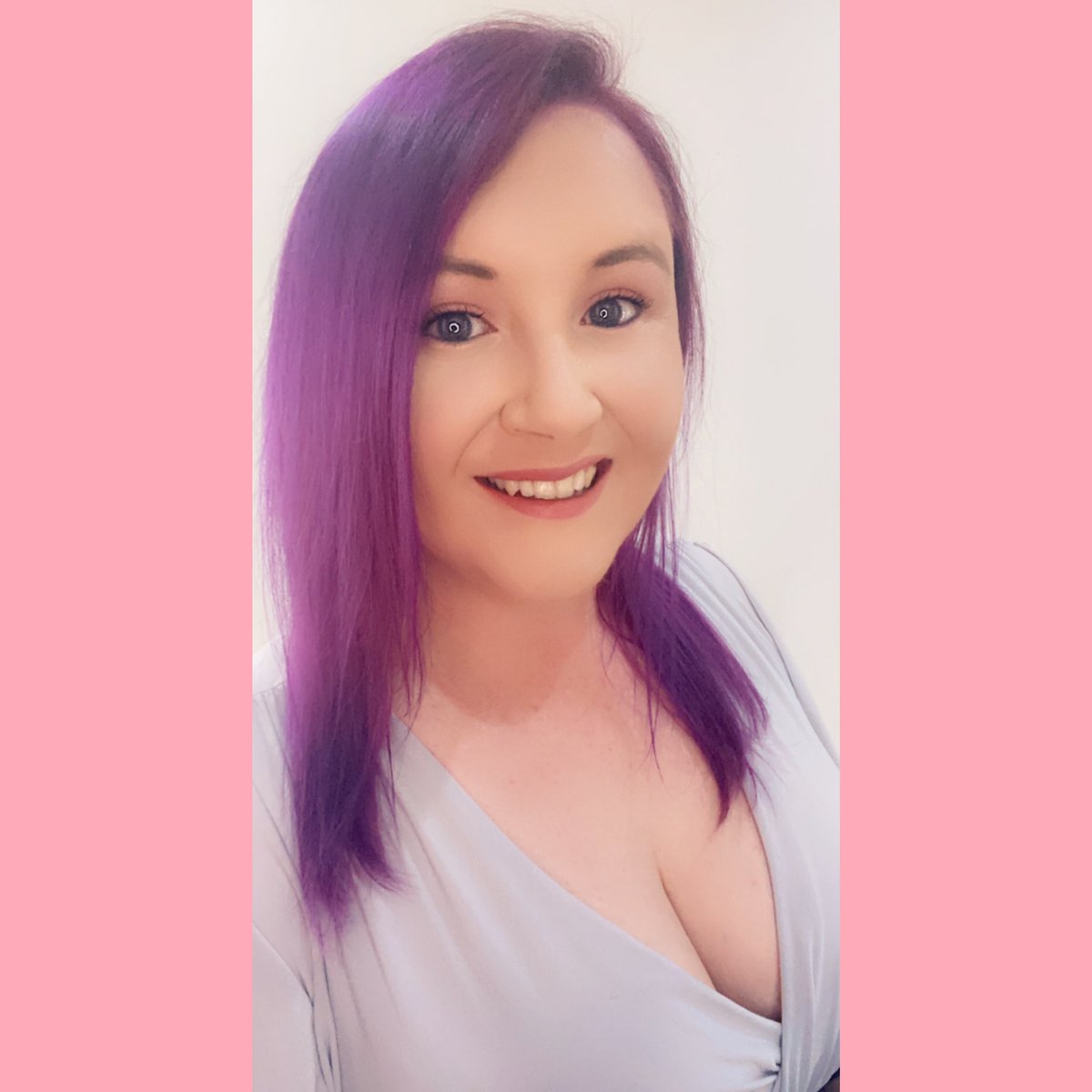sazchick's tweet photo. So #happy I’ve finally been able to get my hair done 😁🥰 #haircut #hairstyle #hairdye #purplehair #feelinggood #feelingcute #spreadkindness #selfie #selfietime https://t.co/qc2PigisxU
