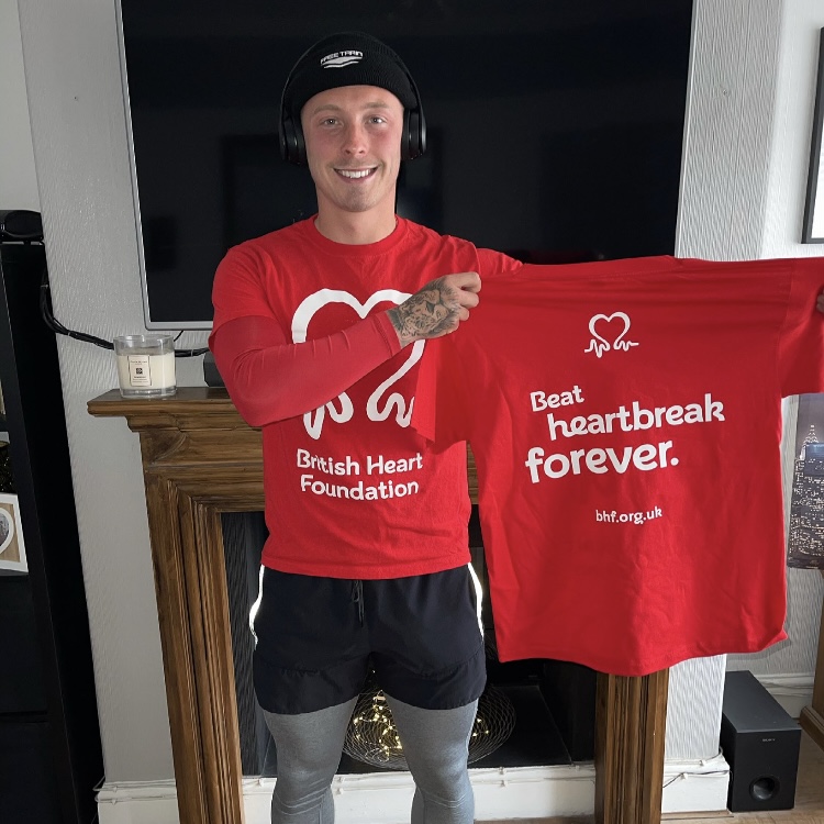 After the break <a href="/Askew_Joshua/">Josh Askew</a> will be joining us to talk about his 10 half marathons this April for <a href="/HardcastleLewi1/">Lewis Hardcastle</a> &amp; <a href="/TheBHF/">British Heart Foundation</a>

Alongside his thoughts on Chester City, Salford City and Non-League in general

#UTS #Wearesalford #NonLeague

Join us live on Manchesterradio.co.uk