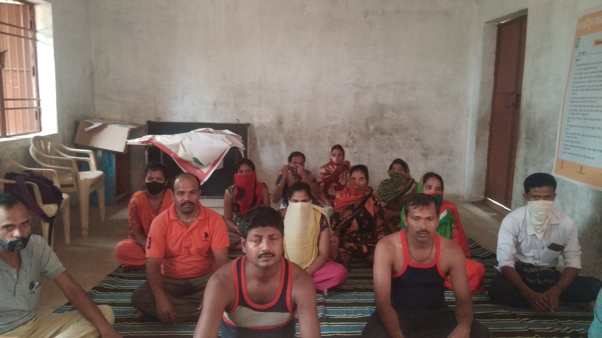 crcc_s's tweet photo. MO SCHOOL ABHIYAN meeting at Sanaharipur Project U. P. school Chandbali Block https://t.co/YT9KFToYui