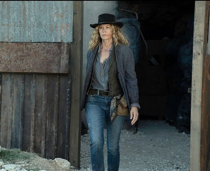 EyyjLGxXAAA1W0c?format=jpg&name=small