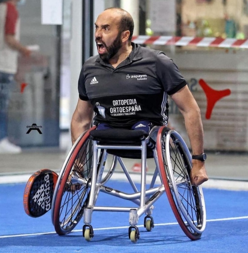 FEDEDDF's tweet photo. Francisco Javier Bernal y Oscar Agea, campeones del III Open Nacional de #padel en silla de ruedas en Gavá

Ganaron en una final que duró más de cuatro horas a Edorta de Anta y Christopher Triviño

Información 👇
https://t.co/E8qYT8s0Mc

#padel #Barcelona #paralimpicos https://t.co/VpxNSNw95I