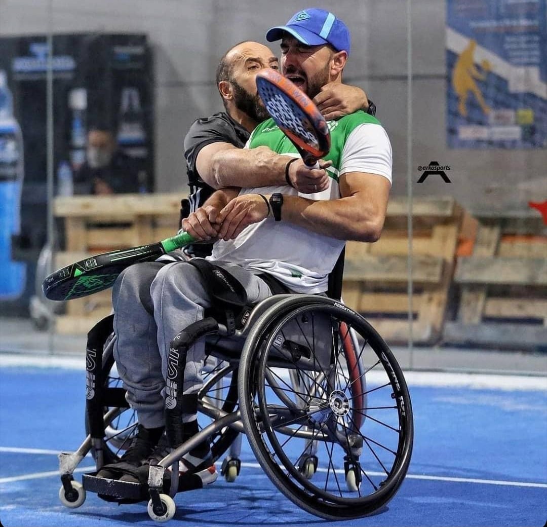 FEDEDDF's tweet photo. Francisco Javier Bernal y Oscar Agea, campeones del III Open Nacional de #padel en silla de ruedas en Gavá

Ganaron en una final que duró más de cuatro horas a Edorta de Anta y Christopher Triviño

Información 👇
https://t.co/E8qYT8s0Mc

#padel #Barcelona #paralimpicos https://t.co/VpxNSNw95I