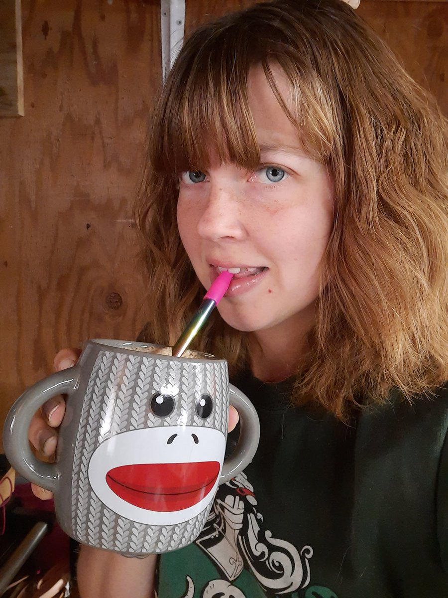 LavenderJoyLR1's tweet photo. In love with my telescope straw from @MermaidStraw get yourself one at 15% off with code lavenderjpanda @NevadaEscorts #cleanourworld #MermaidMonday #mermaidstraws #saveouroceans #environnement #reusable #raindbow #straw #coffeelovers #coffee #onlyfans #blueeyedhottie https://t.co/nQjo27JInD