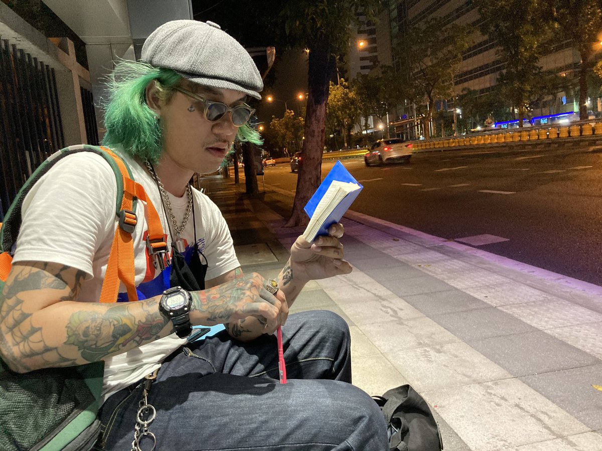 ยิ่งชีพ (เป๋า) tweet media
