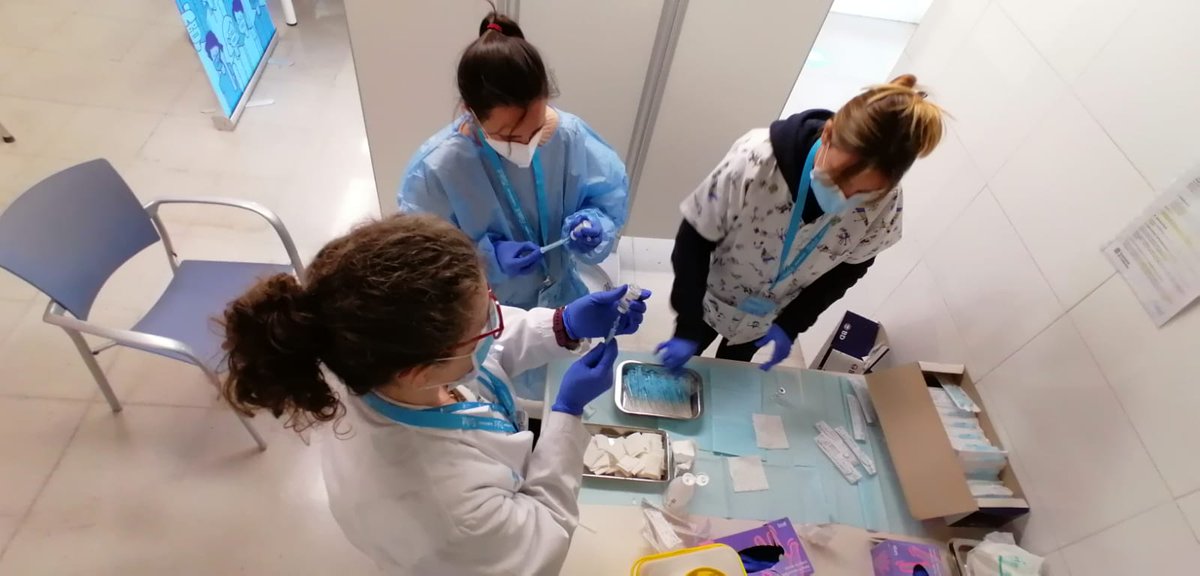 Avui, #DiaMundialAtencióPrimària, volem felicitar de nou a tots els professionals #icscat d'#aprimària per la tasca que feu i per aquest any de pandèmia tan complicat! #GràciesICS