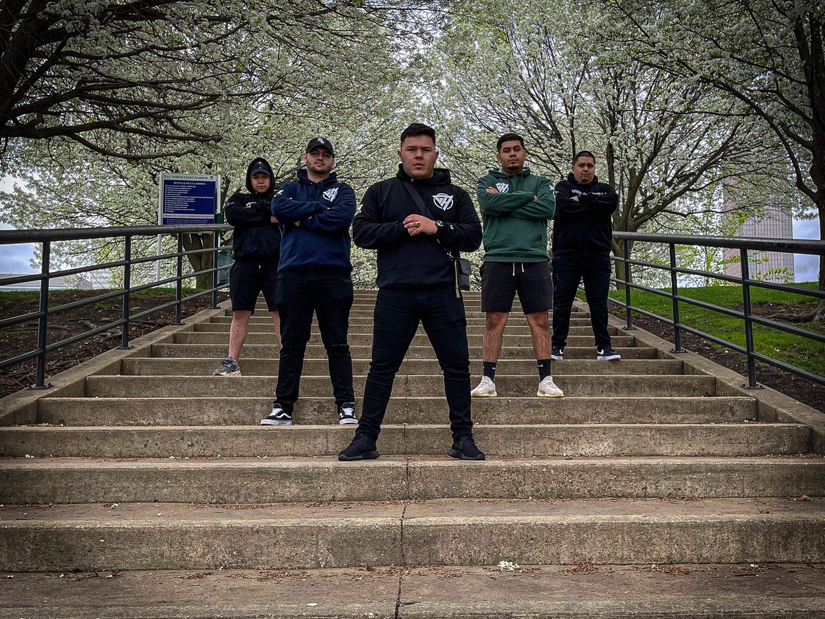 OficialReforma's tweet photo. De Chicago Pa Ohio 🤟🔥
Muchas gracias a todo la raza de Ohio que apoyó a los eventos de @vision55chicago Esperamos que nuestro música haga sido de su mayor agrado! Hasta la próxima 🙏🏼 #vision55 #dechicagoparaohio #gruporeforma #columbus #cleveland https://t.co/od7QQ22AJI