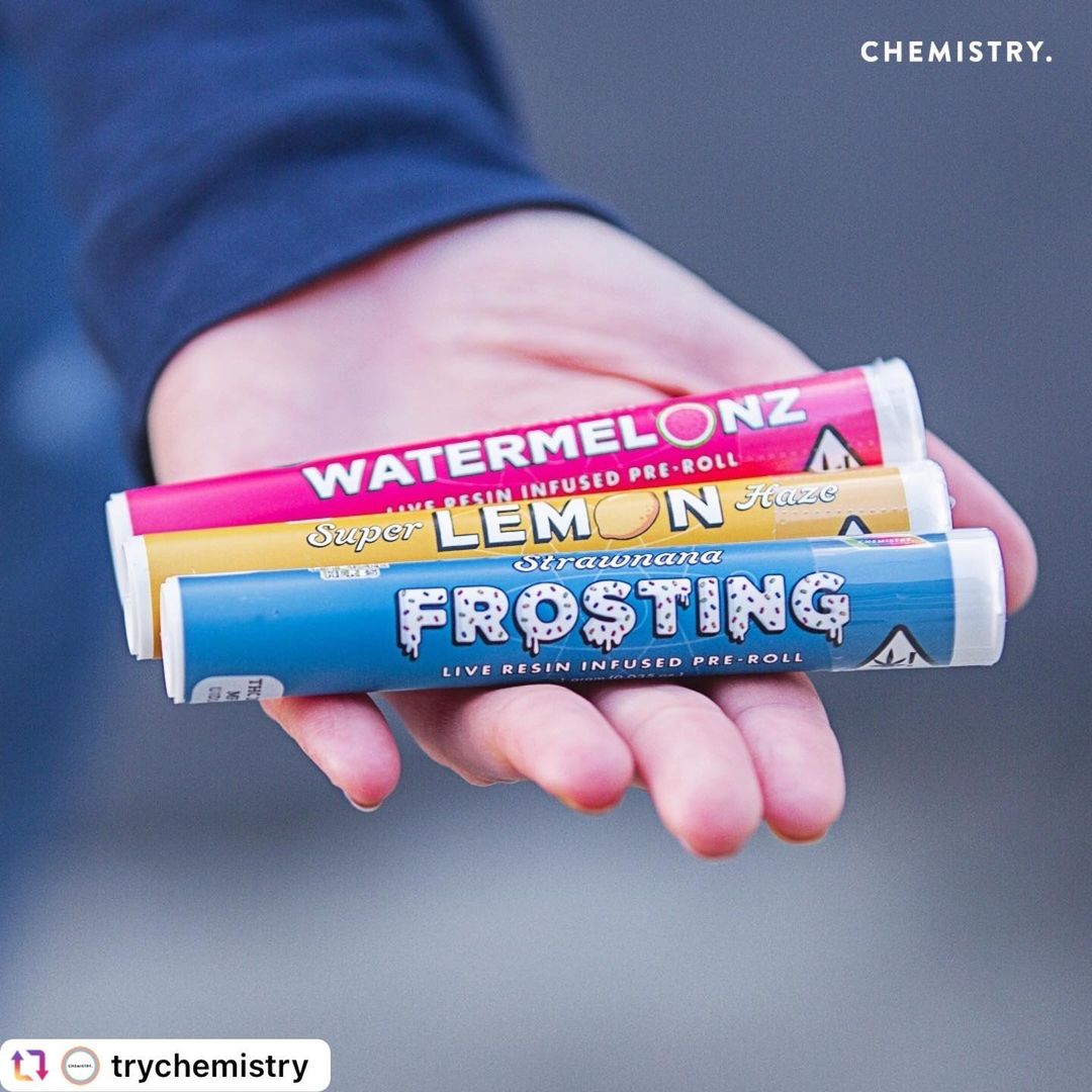 SunAndEarthCert's tweet image. We’re happy to share the progress of #ProjectFusion, created by @trychemistry! 

So far they&apos;ve sold 7k pre-rolls, raising over $1200!

1% to the people (@supernovawomen)
1% to Mother Earth (Sun+Earth Certified)

Thanks for supporting! 
📸: @megtayler