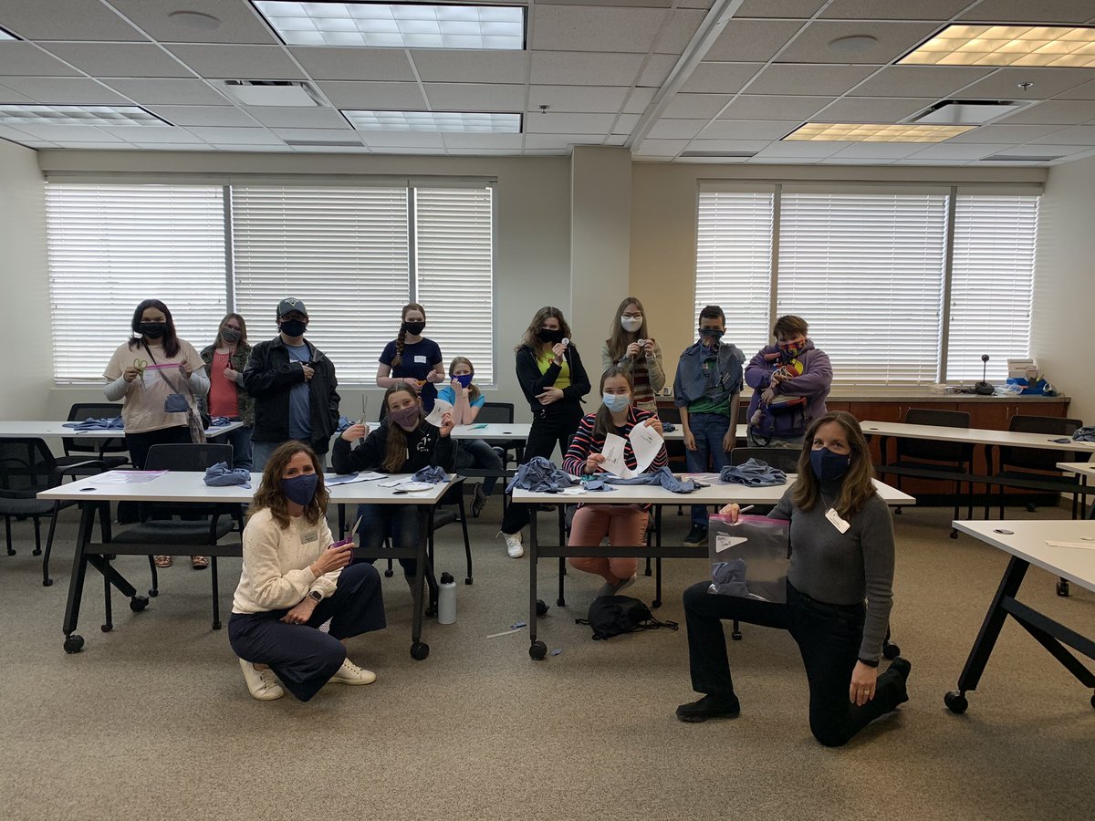 MHAcad's tweet photo. Last month, some of our Geography students participated in a service project cutting patterns to send to women and girls in Kenya for learning how to sew! https://t.co/SzY8n0wA80