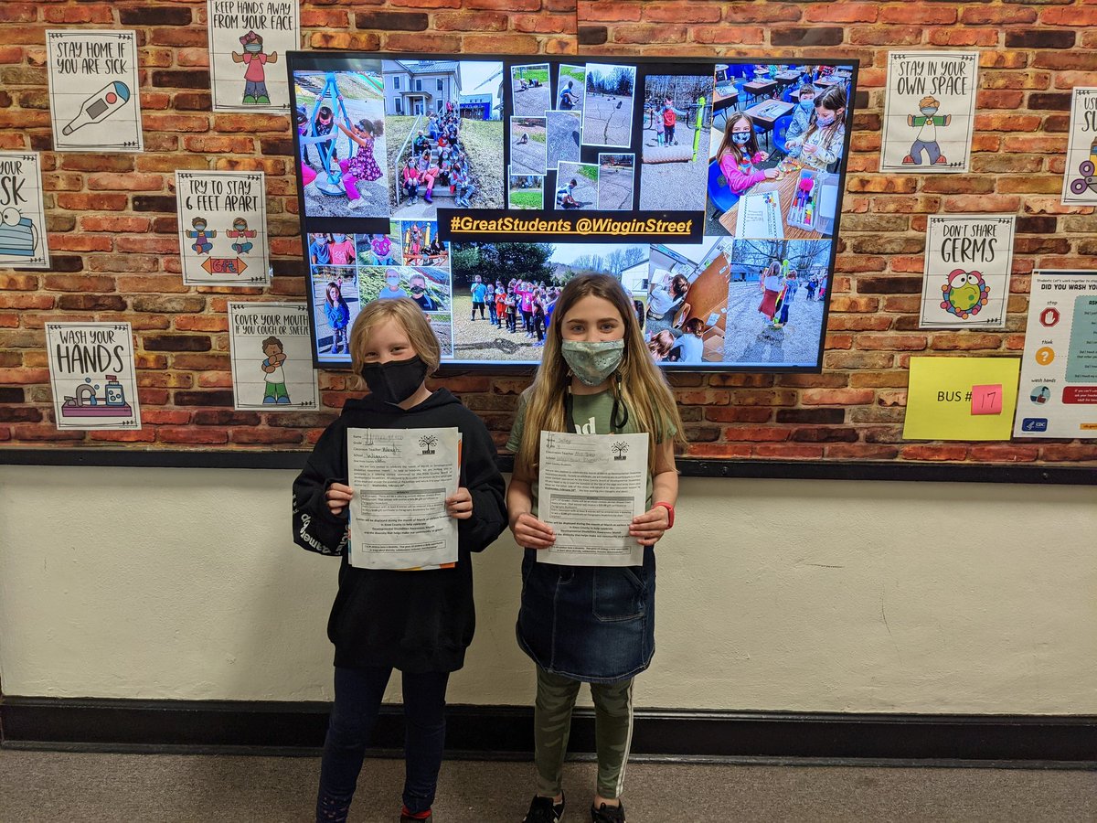 drmjdill's tweet photo. These students won the essay and coloring contest for Knox DD! Congratulations to both of these great students @WigginStreet ! #BeAChampion @wigginsecond @Wigginfourth https://t.co/YWU7n8k5Ou