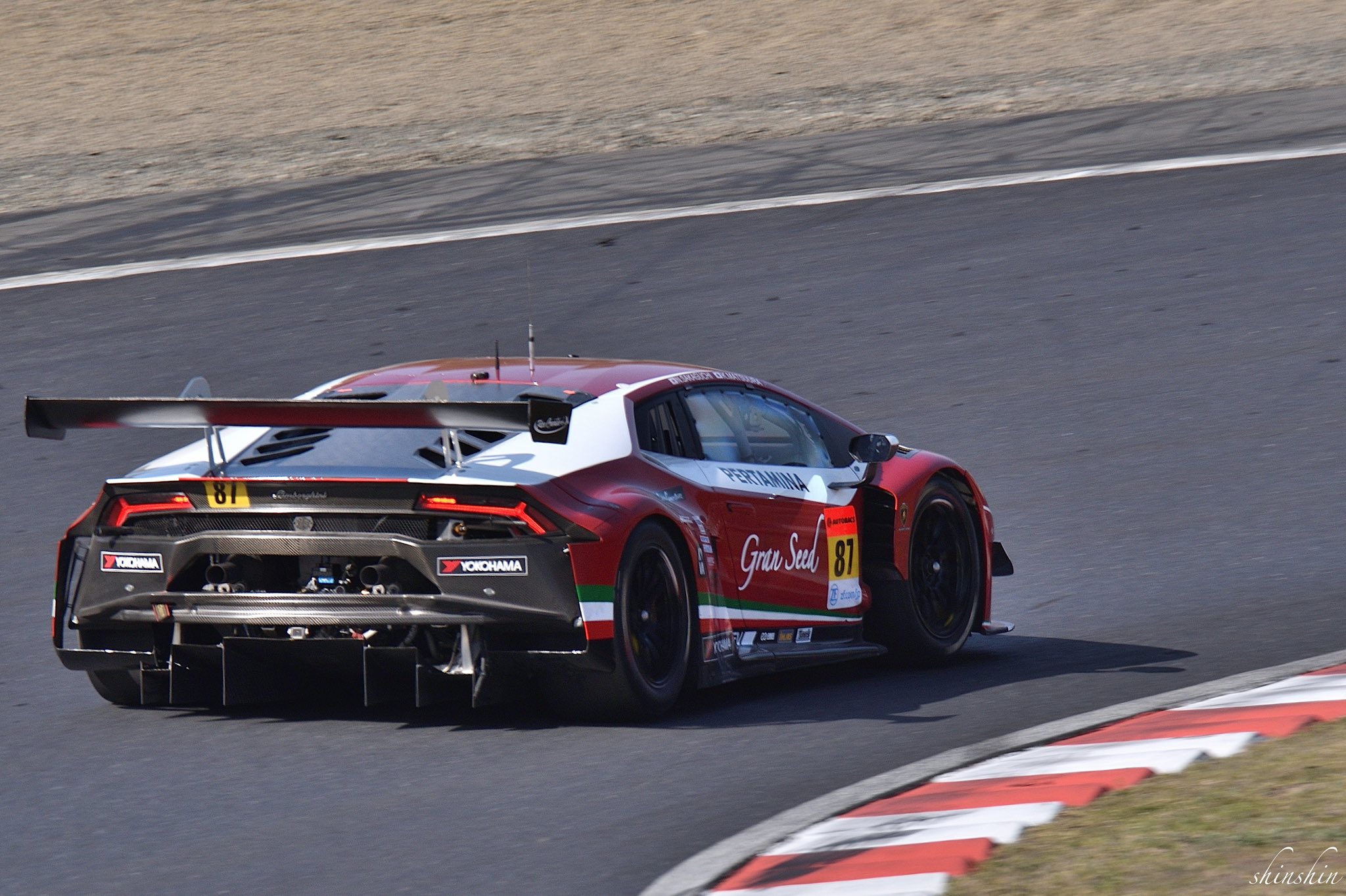 Twitter 上的 しんしん No 87 グランシード ランボルギーニ Gt3 Supergt Supergt21 Lamborghini Gt3 Gt300 岡山国際サーキット T Co Zwmezgy4hw Twitter