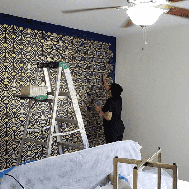 CEStencils's tweet photo. Deco Fans Allover Wall Stencil looks just like luxurious art deco wallpaper but it's made with a wall stencil and paint! This is a great DIY home improvement project with great results! https://t.co/dJ14zX6GjZ