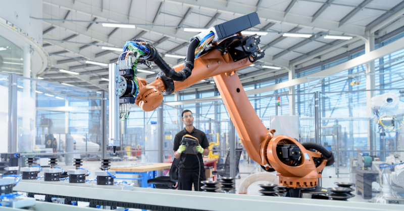 vmwarenews's tweet photo. With data engineers and scientists needing faster, more reliable resources, solutions must flex based on demand. Learn more:  https://t.co/P1bu9CVbjU https://t.co/36wTRT6fo0