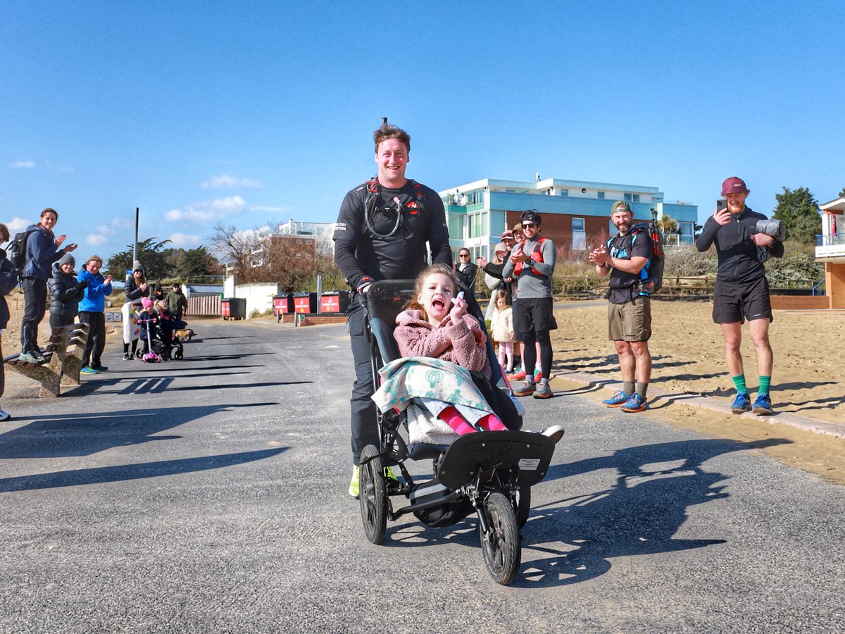 .<a href="/josiegriffiths/">Josie Griffiths</a> this story you wrote thesun.co.uk/fabulous/12370… inspired <a href="/darrenhardy2880/">Darren Hardy</a> to run 5 marathons in 50 hours this week for Aggie, raising £20k so far with donations still rolling in. Publicity like this can lead to incredible acts of kindness, saving lives 🙌 <a href="/habc_uk/">H-abc Foundation UK</a>