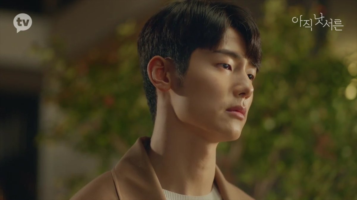 namjhyuns's tweet photo. Side-note 2: #KangMinHyuk has no business looking this fine when I am mad at his character in #HowToBeThirtyEp14. How dare you, mister!
#HowToBeThirty #NotYetThirty https://t.co/FjS22fi3Lw