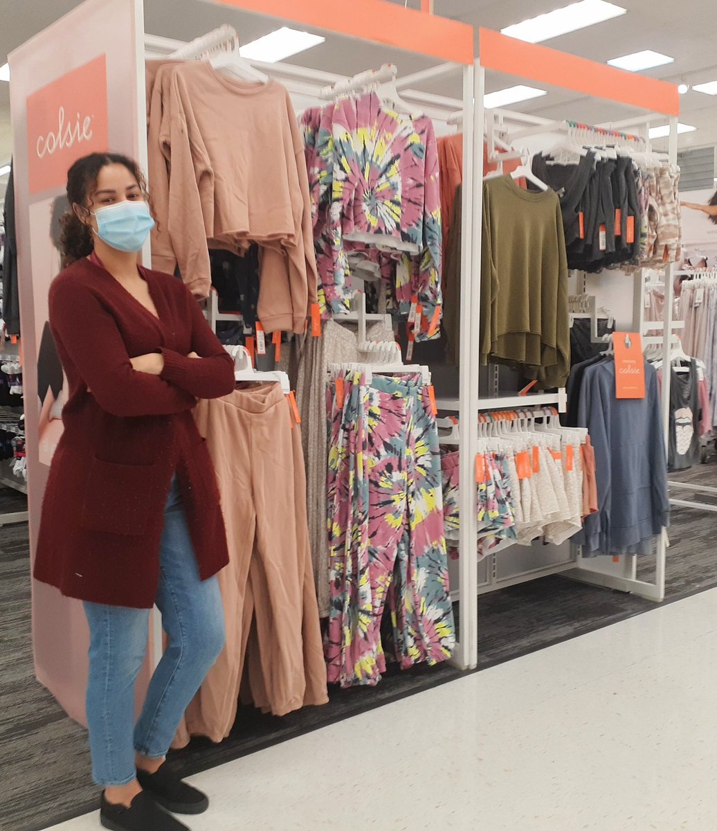 Shout out to our DBO Jai for knowing her guest and keeping those trendy PJ pieces in the spotlight! Thank you for all that you do at #theHill! #worksomewhereyoulove <a href="/TheRealKO3/">Kiel Ethridge</a> <a href="/JenniG_1989/">𝓙𝓮𝓷</a> @MaksKonoplyanko