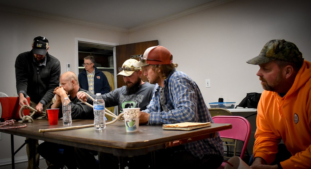 We take every opportunity to encourage teamwork as we sharpen our safety skills. Pictured alongside is a few shots from our most recent safety/team meeting, where we took the time to practice the proper knots for different rigging situations on a tower. 

#Safety #TowerClimbers