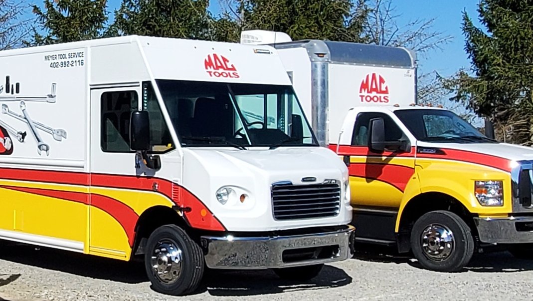 getbestgraphics's tweet photo. We recently completed these beautifully wrapped service vehicles for our friends over at @ MAC TOOLS 🛠️

@getbestgraphics for your fleet identification program... 

Let us quote your next project 👉https://t.co/OMjcipFWt3

#bestgraphics #fleetwrapswork #3M #fleetwraps #mactools https://t.co/tnbhEK1jQa