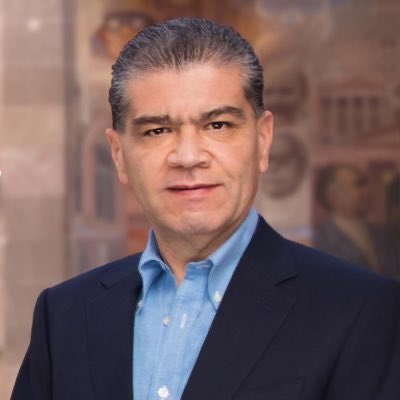 mmsoriano's tweet photo. Es un hecho: #Morena perderá ampliamente en #Coahuila y más en #Saltillo. 
@jm_fraustro es un gran candidato y será mucho mejor alcalde. 
Ni se diga en #Ramos con @chemamorales1
Aún más, @mrikelme es un excelente gobernador
Apoyar a #AMLO es traicionar a nuestros hijos. https://t.co/FjmuYY0cc7