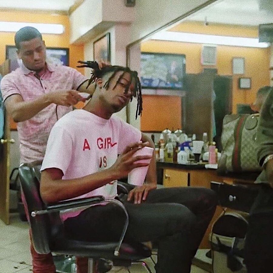 pedestrian's tweet image. 