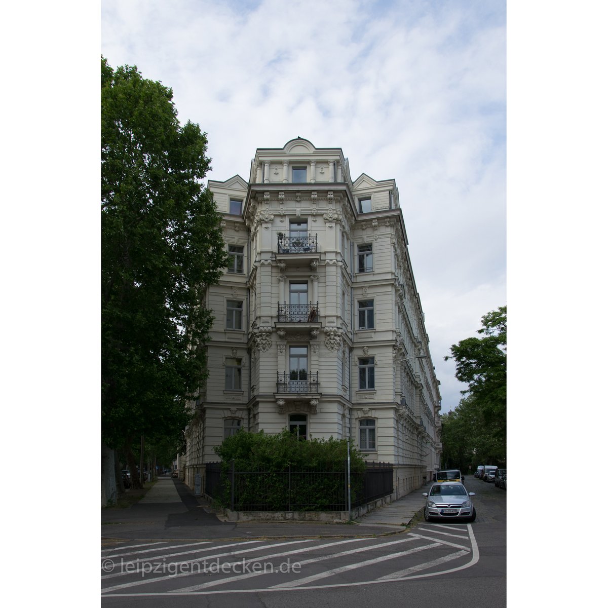 Simsonstraße, Leipzig, 2020
.
#leipzig #leipzigentdecken #thisisleipzig #leipzigcity #leipzigtravel #lieblingsleipzig #travel #leipziglove #simplysaxony #history