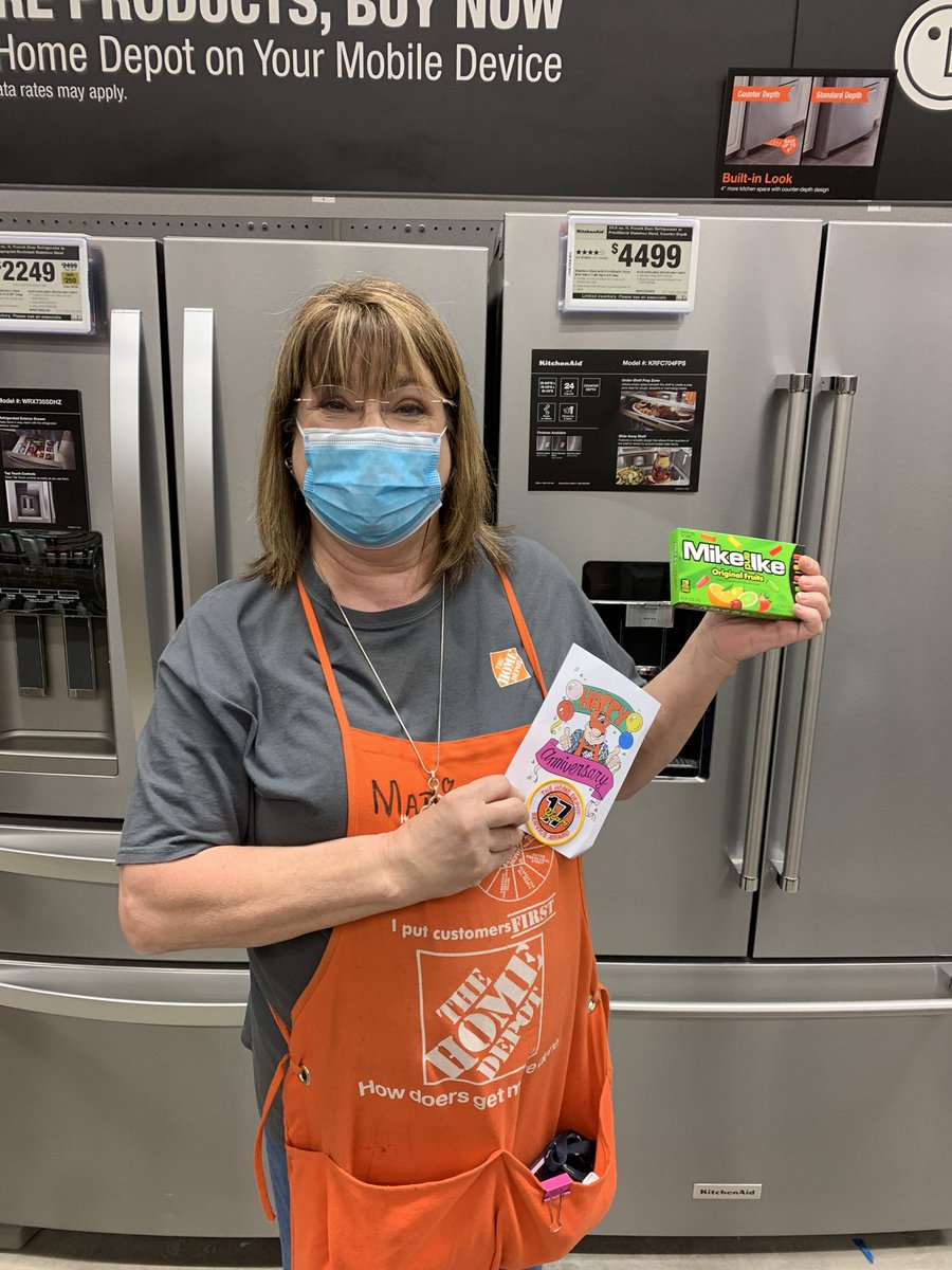 Wow awesome Marianne in appliances reaching her 17 years with HD. Always getting them customer praises 👍🏻 thanks Marianne 🤗  Making 501 💪🏻 <a href="/KadeKasner/">Kade</a> <a href="/idrissi_mary/">mary el idrissi</a> <a href="/DebraThibodeau7/">Debra Thibodeaux</a> @TravisB0501 <a href="/sutton3409/">Justin sutton</a> <a href="/TLB090865022155/">Tony L. Baggett</a> @Jerry_Smith_Jr