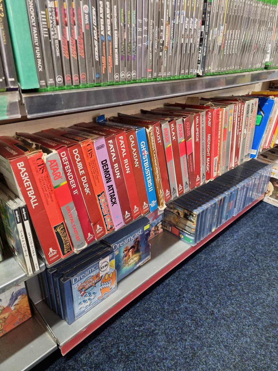 As mentioned, my friend has a retro games shop in Manchester with thousands of games &amp; consoles at great prices. Today was payday &amp; I overspent 😂 Check it out at rewindcollectables.co.uk
Also, he now has Atari 2600 games (see pics!) 🎮🎮 RT's appreciated #retrogaming #GamersUnite