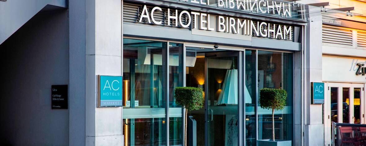 Mailbox Birmingham (@mailboxlife) on Twitter photo Are you ready for a #GreatEscape in the city with <a href="/ACHotelBirm/">AC Hotel Birmingham</a>? ☀️ Available until 17th May: enjoy cocktails, antipasti, breakfast, late check-out and 30% off food & drink during your stay, from just £109 per couple.
Find out more: bit.ly/3ftosbA Are you ready for a #GreatEscape in the city with <a href="/ACHotelBirm/">AC Hotel Birmingham</a>? ☀️ Available until 17th May: enjoy cocktails, antipasti, breakfast, late check-out and 30% off food & drink during your stay, from just £109 per couple.
Find out more: bit.ly/3ftosbA