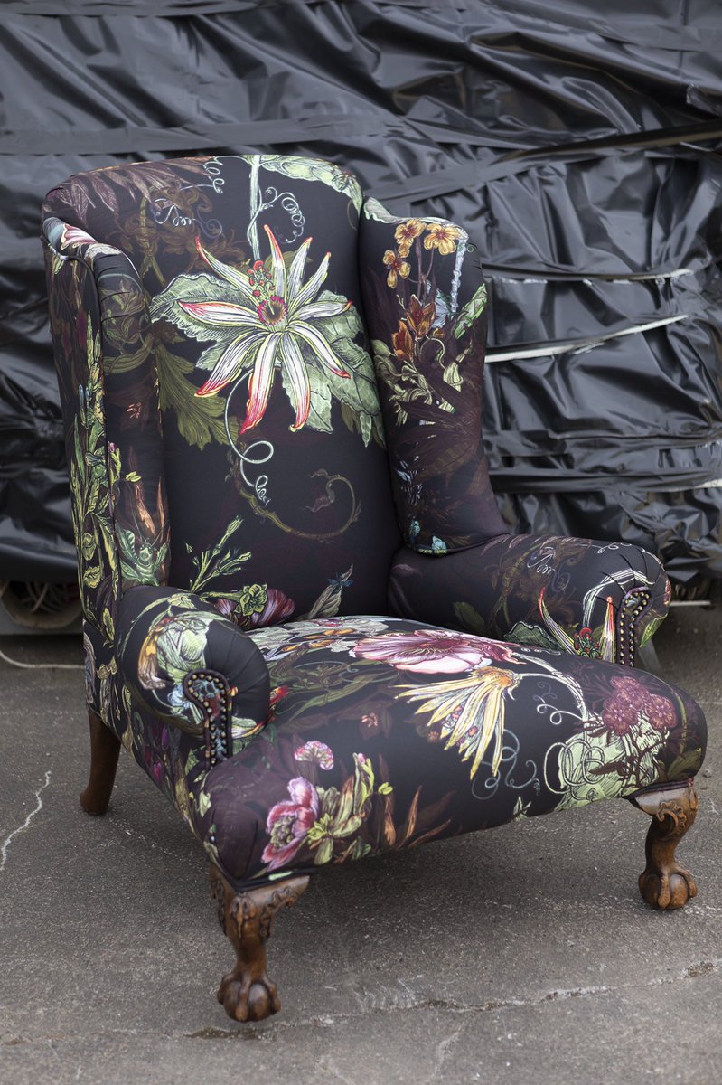 TBeasties's tweet image. *NEW FURNITURE* - Opera Botanica Wingback

This chair has been upholstered in a custom design on eco-fabric.

This 100% recycled polyester base cloth has been woven with yarns of recycled plastic.

#wingbackchair #furniture #ecofabric #upholstery #textiles #print #design