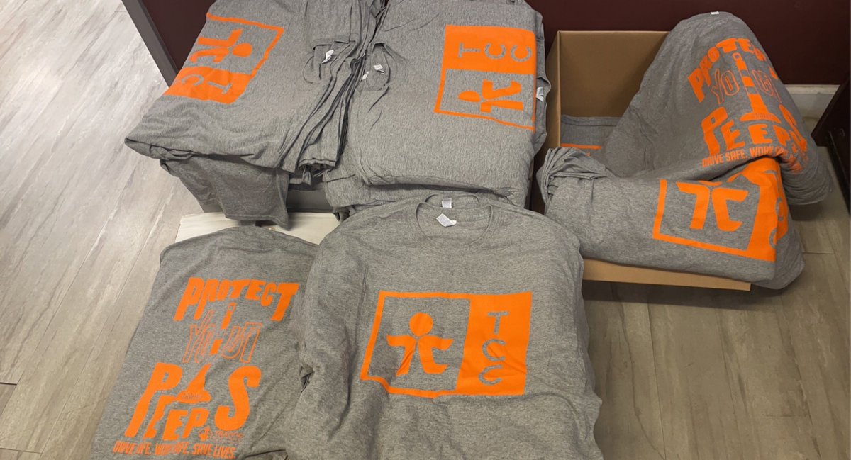 TrafficControl1's tweet image. Getting our gear ready for #GoOrangeDay for #NWZAW. 
 All roadway safety professionals across the country are encouraged to wear orange tomorrow on April 28, to proudly show their support of work zone safety.#OrangeForSafety #ATSSA #protectyourpeeps