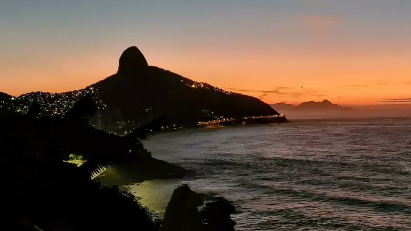 Kadinhoboa's tweet photo. Bom dia estamos no #Outuno mas o clima é de #verão misturado com #primavera #bdrj #voltaja #olhaahora #RedeGlobo #bomdiario . https://t.co/hJosO5dtVk
