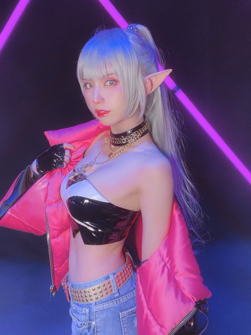 Twitterのコスプレ画像3