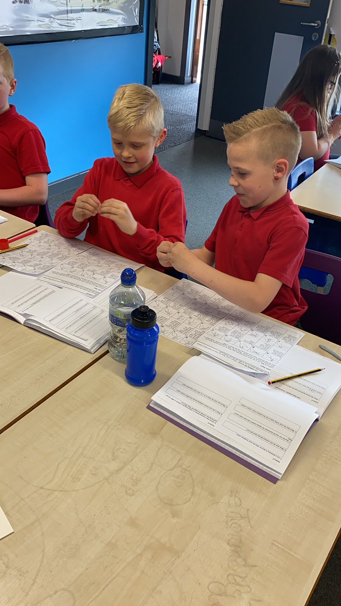 This week in guided reading our text is all focused on learning about BSL which means British Sign Language! Ask us what we have learnt so far!!