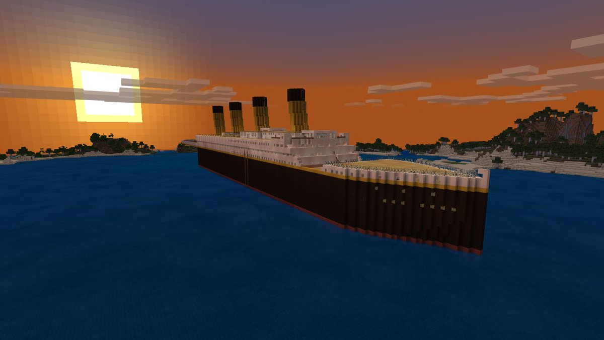 TiggyTTV's tweet image. Live on twitch.tv/tigmaddison now with some @Minecraft! I will working on my full scale model of the HMS Titanic on a survival server owned by @HTBM_tv