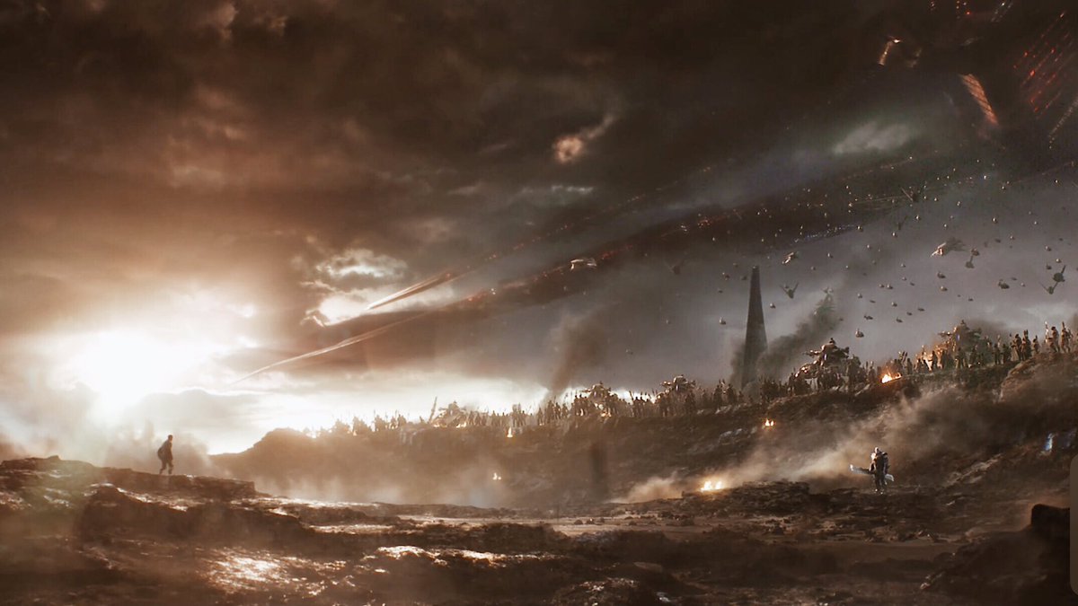 титан война бесконечности. поле битвы марвел битва. мстители война бесконечности танос планета. танос битва на титане. эпичные отрывки из игр.