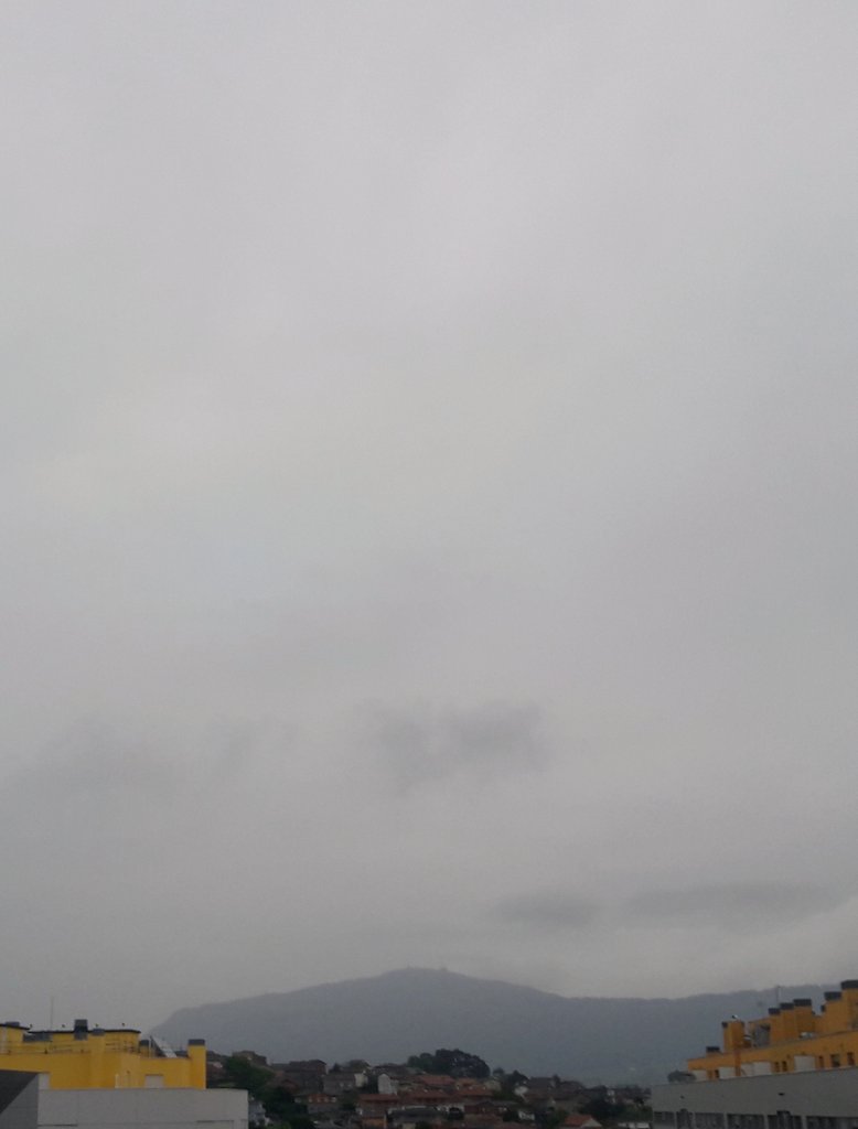 Apez140's tweet photo. #Momentos
De #Fantasías sobre #Gotas de #Lluvia que adornan un #Tendal y sus distintos #Enfoques...🧚♂️😎 https://t.co/pO6xW8zr1A