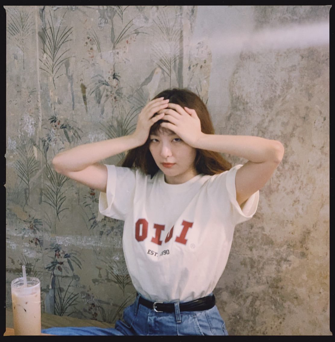 [IG] 210427 hi_sseulgi: 🙋‍♀️ (1/2)

🔗 instagram.com/p/COKiBIVrvk9/

#SEULGI #슬기 #RedVelvet <a href="/RVsmtown/">Red Velvet</a>