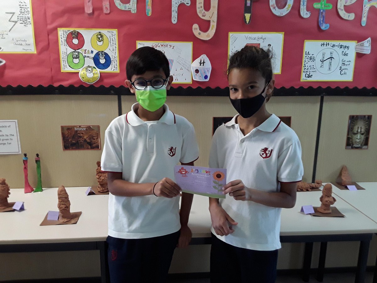 BritSchoolGC's tweet photo. Year 6 South wrote #PositiveComments on certificates and gave them to one another, as part of a #Wellbeing topic in PSHE. https://t.co/s6GX7YfRX2