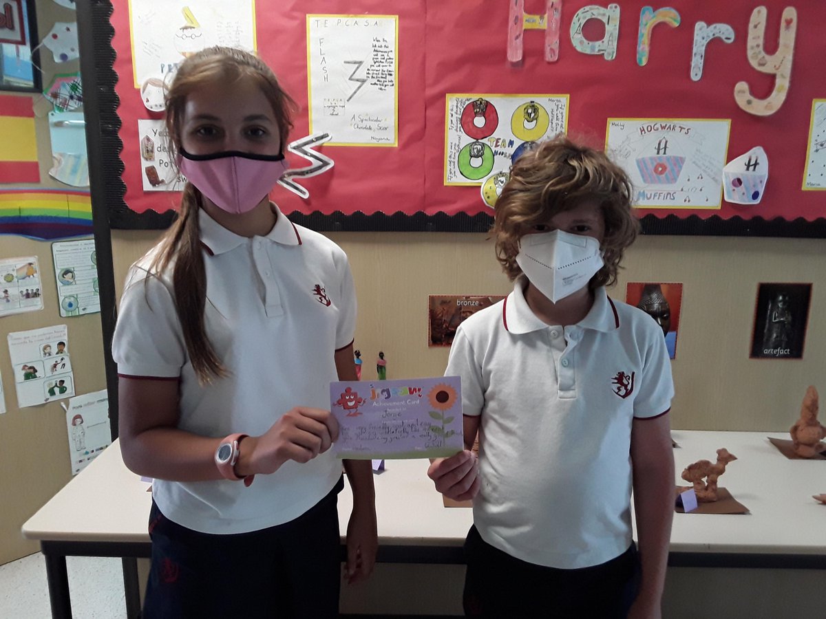 BritSchoolGC's tweet photo. Year 6 South wrote #PositiveComments on certificates and gave them to one another, as part of a #Wellbeing topic in PSHE. https://t.co/s6GX7YfRX2