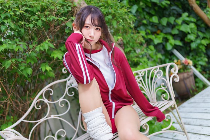 Twitterのコスプレ画像2