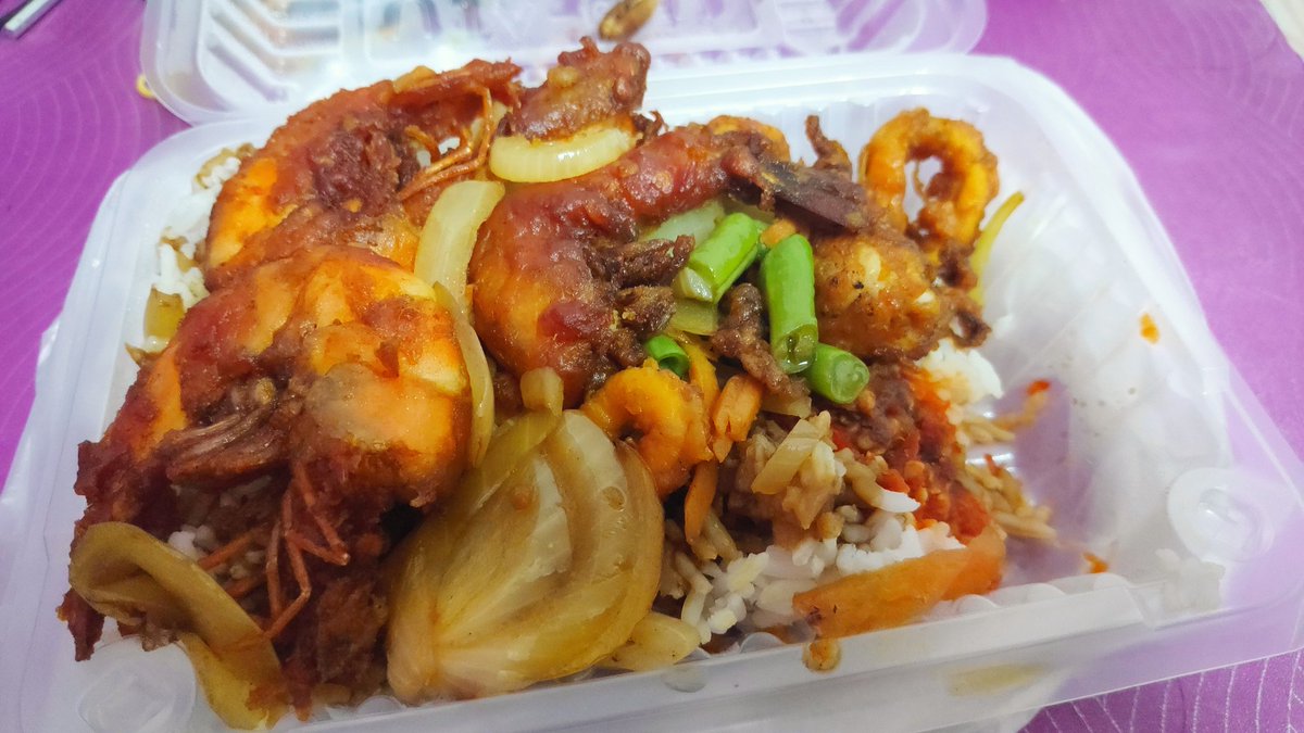 Sapa dtg Bazar TAPAK arini, dpt sample Redoxon ☺️

Btw, I want to rekemen laksa Mami Kitchen. Sedap, pekat, byk. Berbaloi harga. Dan masih elok wlu mkn pukul 3am (lupa masuk fridge 😄)
<a href="/Twt_Cyberjaya/">Cyberjaya Info</a>
