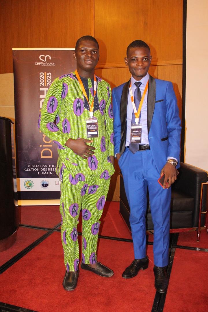 facebook.com/10272425511803…

William AGBAKA du cabinet Crf Perfection