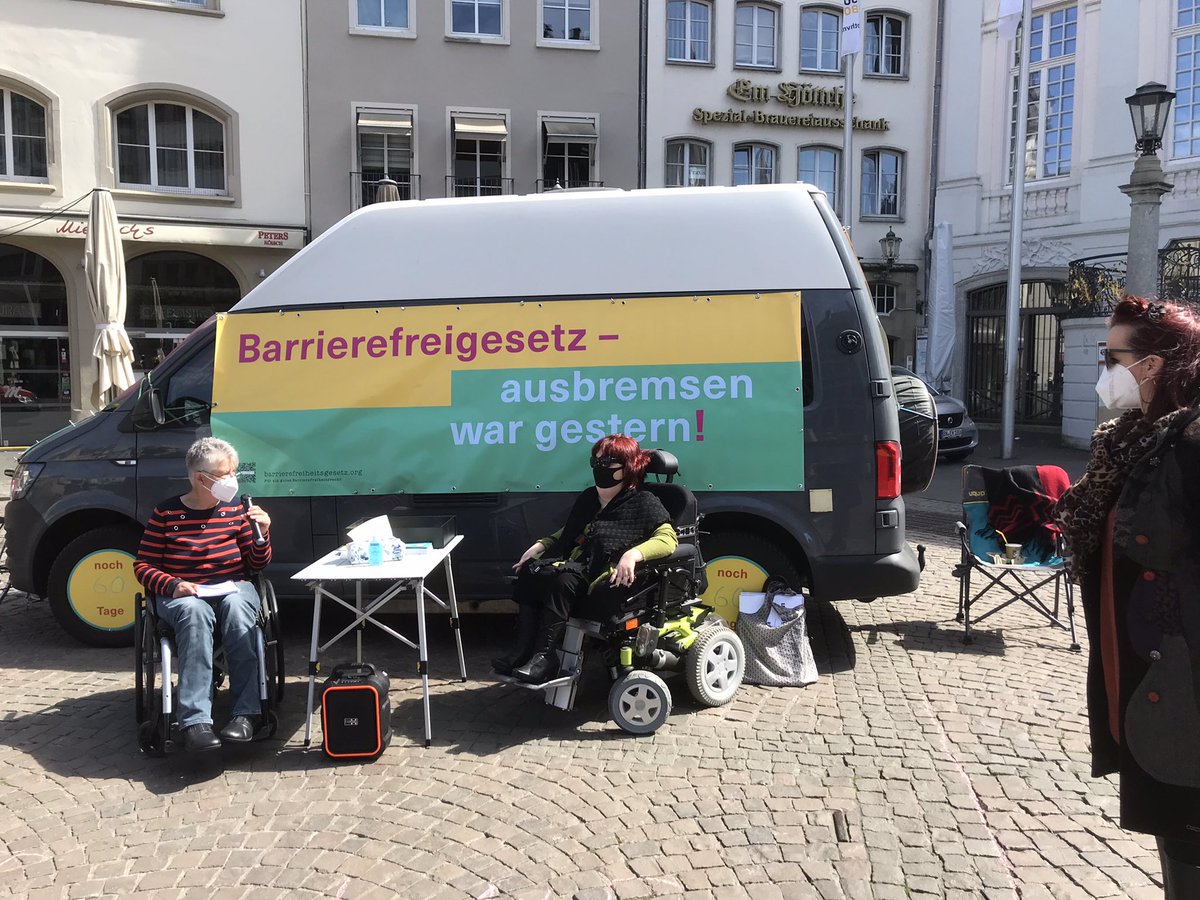 Für mehr Barrierefreiheit demonstrieren Menschen mit Behinderung in Bonn #deinestimmefuerinklusion <a href="/aktion_mensch/">Aktion Mensch e.V. (inaktiv)</a>