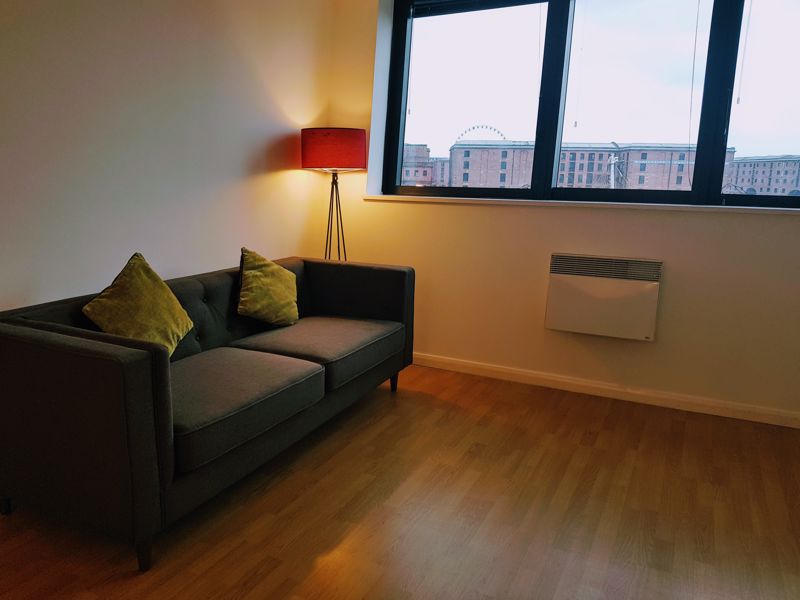 Fully furnished two bedroom apartment on the 2nd floor. Albert dock views from lounge and bedroom, open plan lounge/kitchen, fitted wardrobe, utility cupboard housing washer dryer. 

Enquire now: mannisland.info/properties-to-…