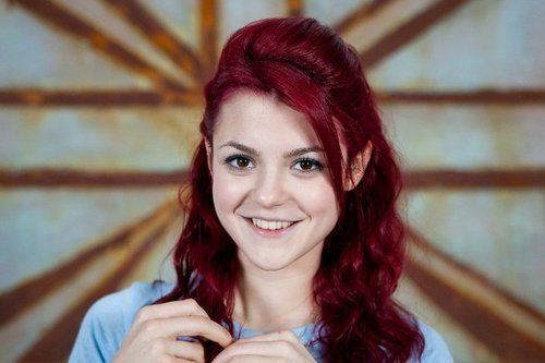 Emily: labour supporter, but when nai gets involved in the women& #39;s equality party she starts voting for them. More into gay rights and women& #39;s activism than party politics. wants to start a political lesbian book club but never gets around to it.