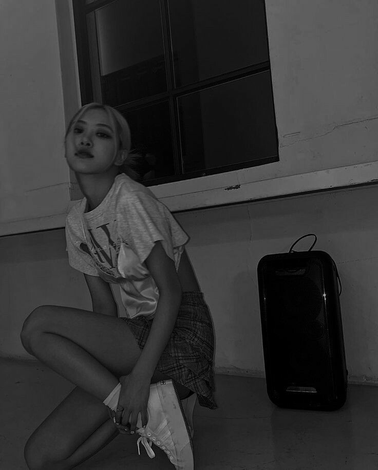Hi-!
I am Alleana you can call me Anna. Baru netes di lapak twt

Mutualan? like&amp;rtwt
Fambest? come on dm me-!

#roleplayer #roleplayerindonesia #roleplayeraccount #roleplayertwt #roleplayerkpop